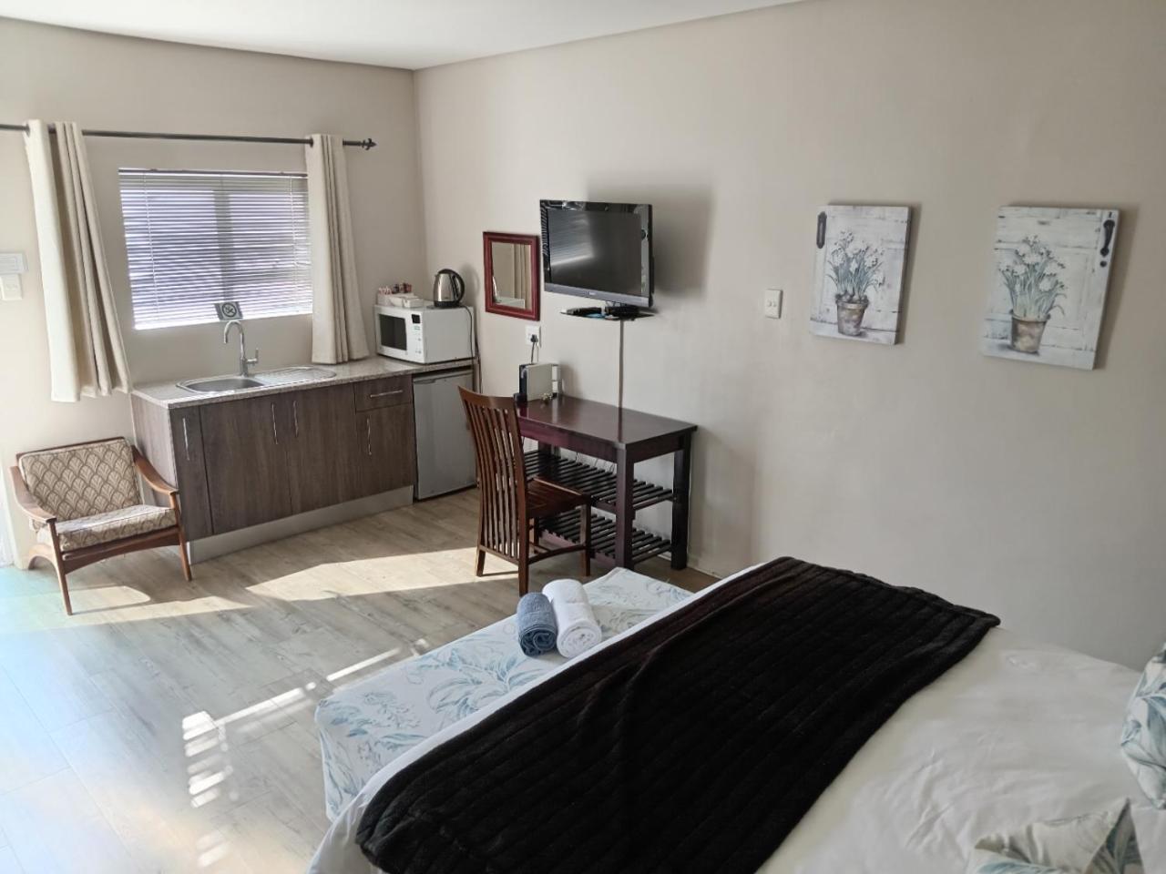 Bed and Breakfast Urban Manor Port Elizabeth Exterior foto