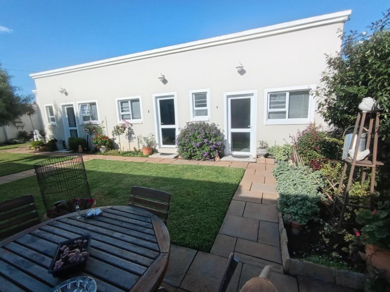 Bed and Breakfast Urban Manor Port Elizabeth Exterior foto