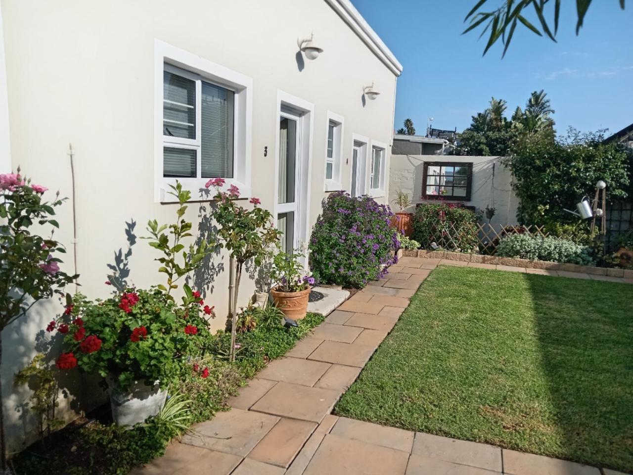 Bed and Breakfast Urban Manor Port Elizabeth Exterior foto